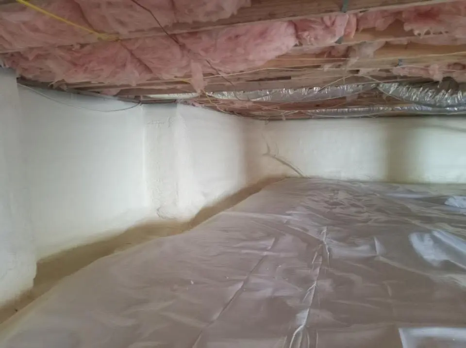 Crawl space encapsulation with closed-cell spray foam for Roof Maintenance in Algonquin